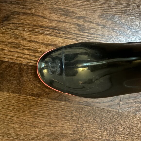 Chanel Cap Toe Black/Pink Rainboots - Picture 10 of 10